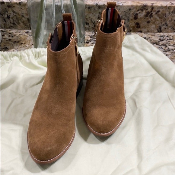 Booties - Picture 6 of 8